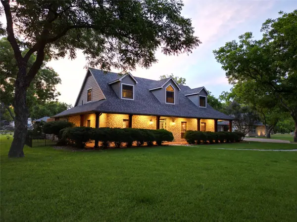 6405 Secretariat Court, Granbury, TX 76049