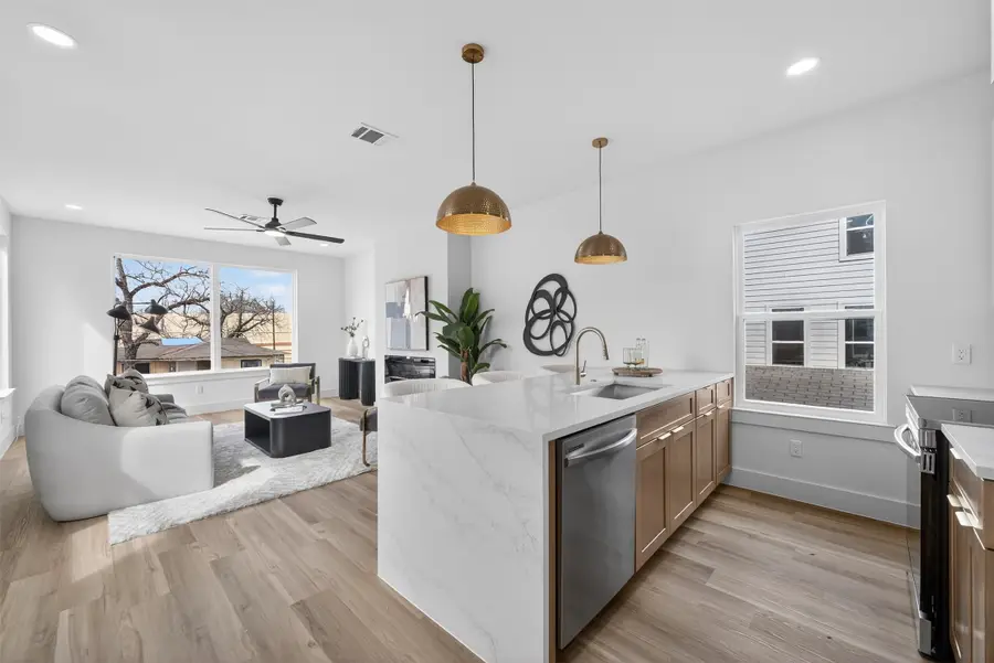 2414 Anderson Street, Dallas, TX 75215 - #2