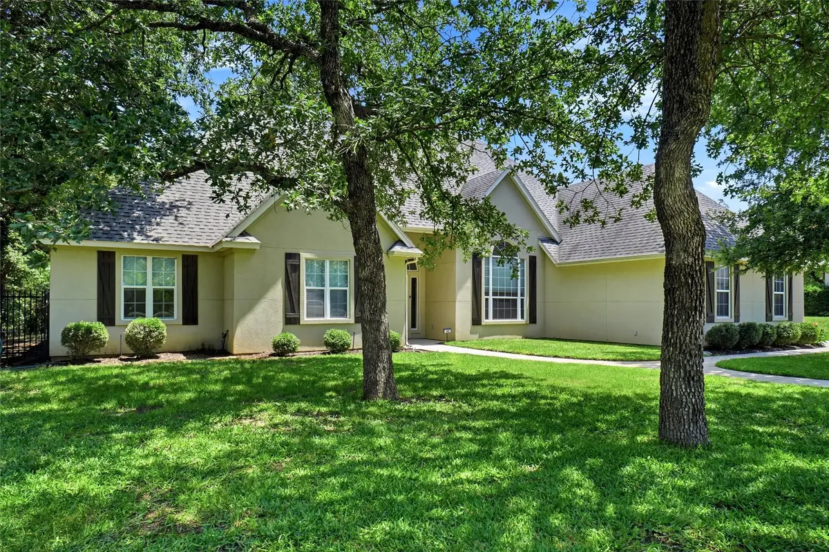 102 Manders Court, Runaway Bay, TX 76426 - #1