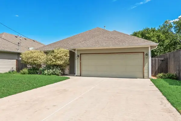 5420 Meandering Road, River Oaks, TX 76114