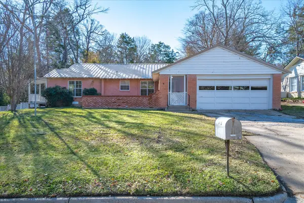 175 E Elm Street, Canton, TX 75103