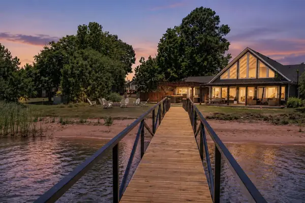 1907 Buck Run, Possum Kingdom Lake, TX 76449