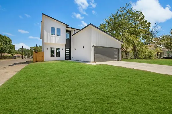 4502 Leland Avenue, Dallas, TX 75215
