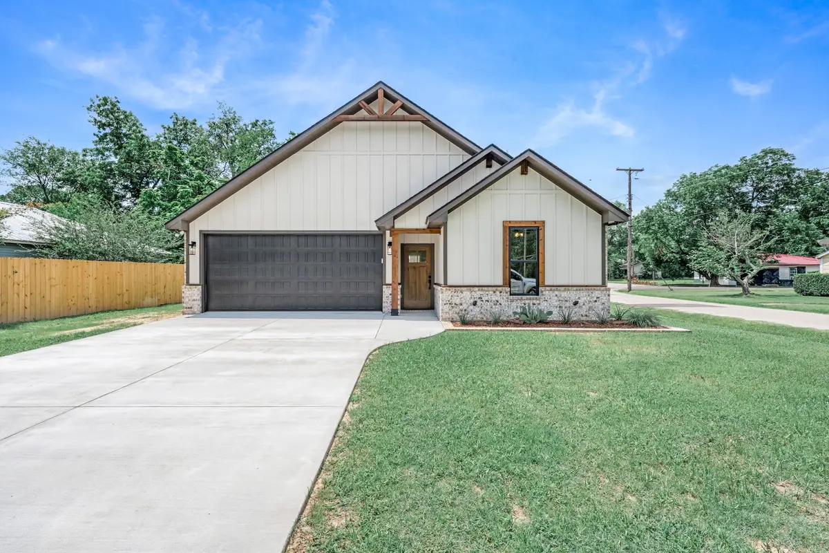 213 Turman Street, Mineola, TX 75773 - #1