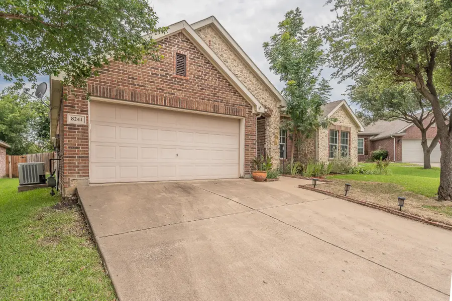 8241 Lauren Way, Watauga, TX 76148 - #2