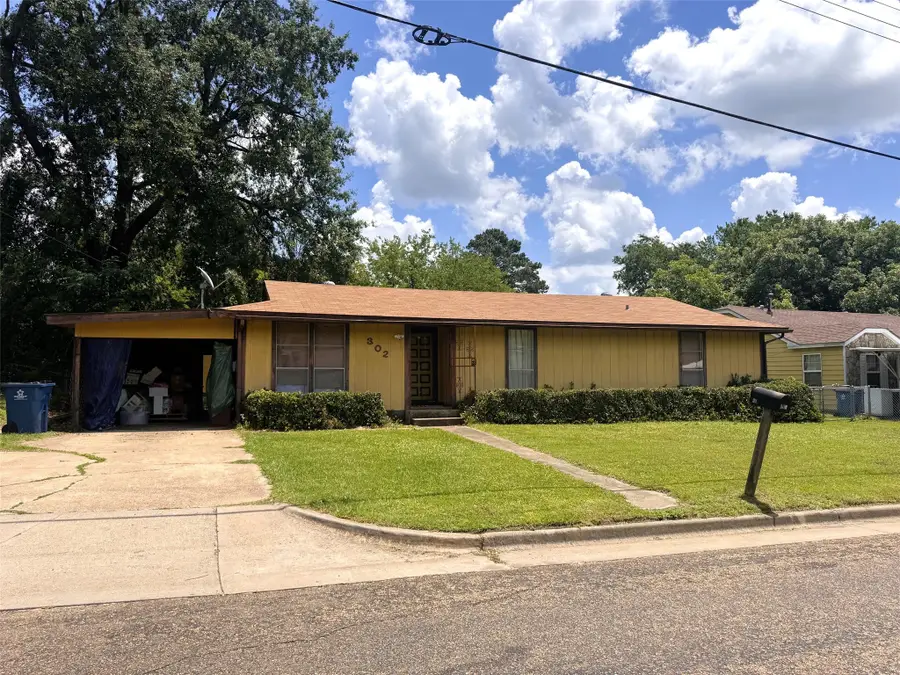 302 N O'tyson, Mount Pleasant, TX 75455 - #2