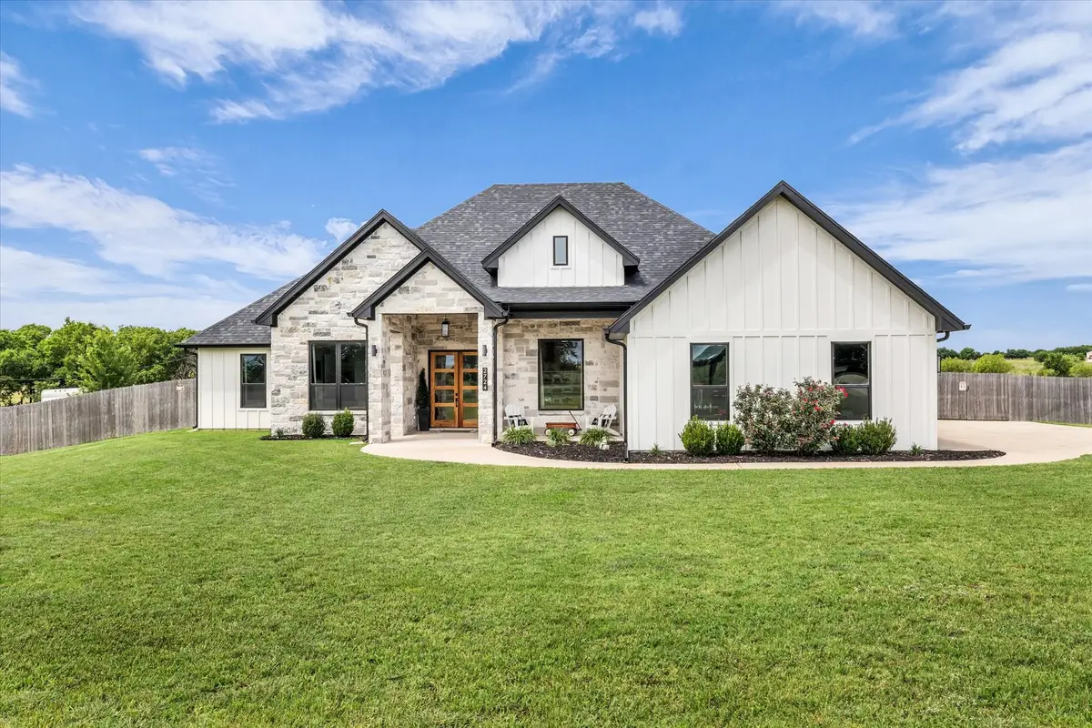 2724 Southwinds Drive, Lorena, TX 76655 - #1