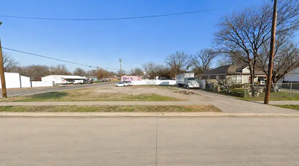 2806 Arizona Avenue, Dallas, TX 75216