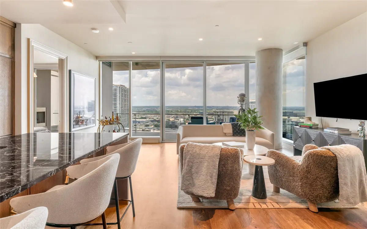3130 Harwood #1502, Dallas, TX 75201 - #1