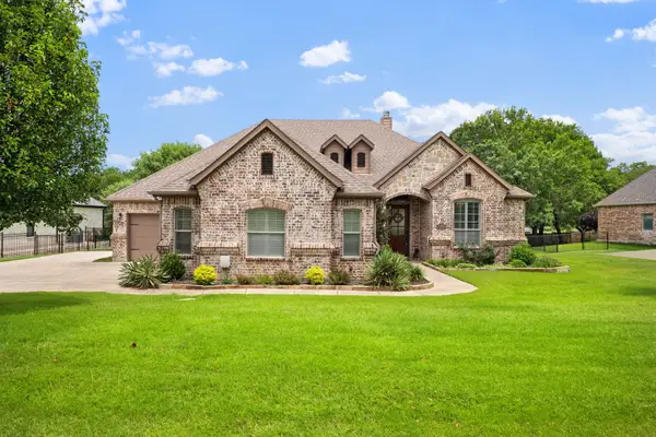 12540 Indian Creek Drive, Fort Worth, TX 76179
