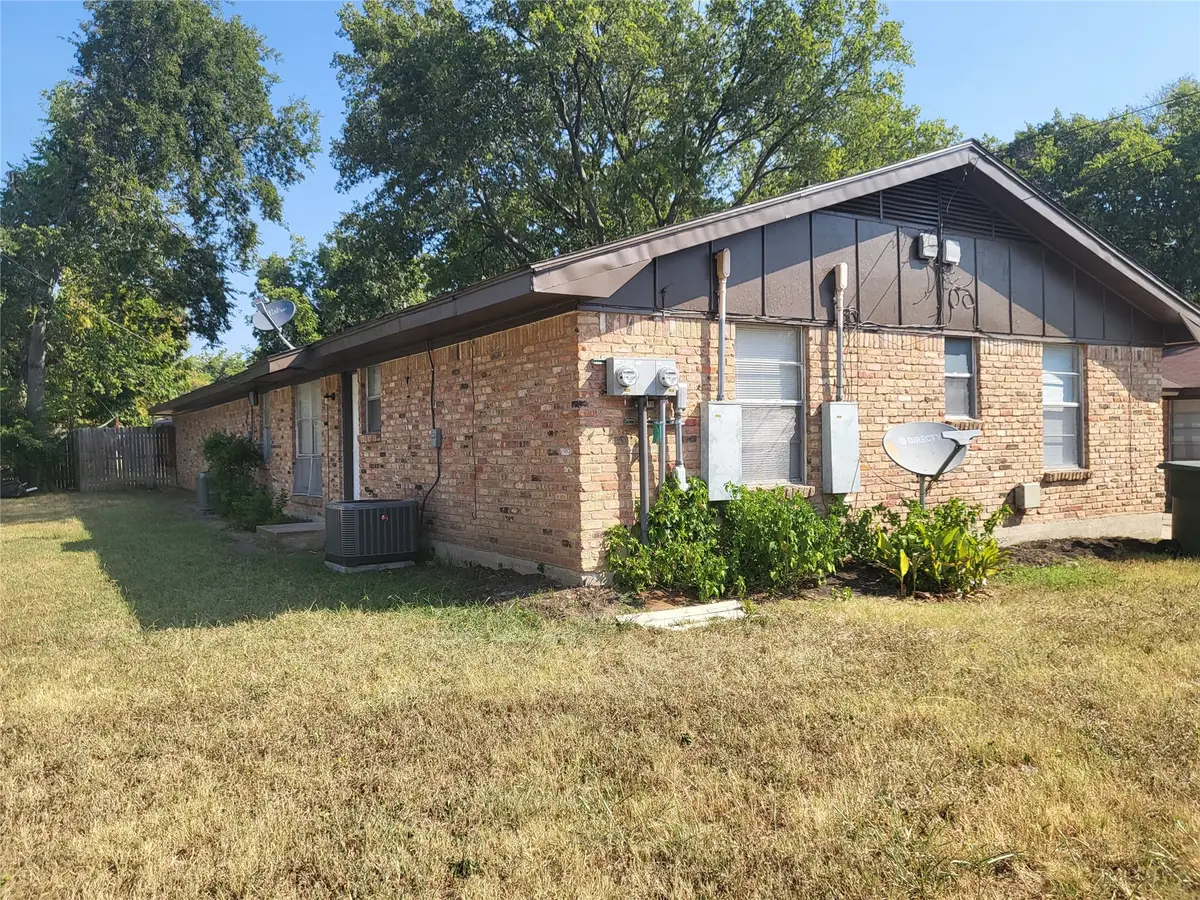 1503 E Wells Avenue, Sherman, TX 75090 - #1
