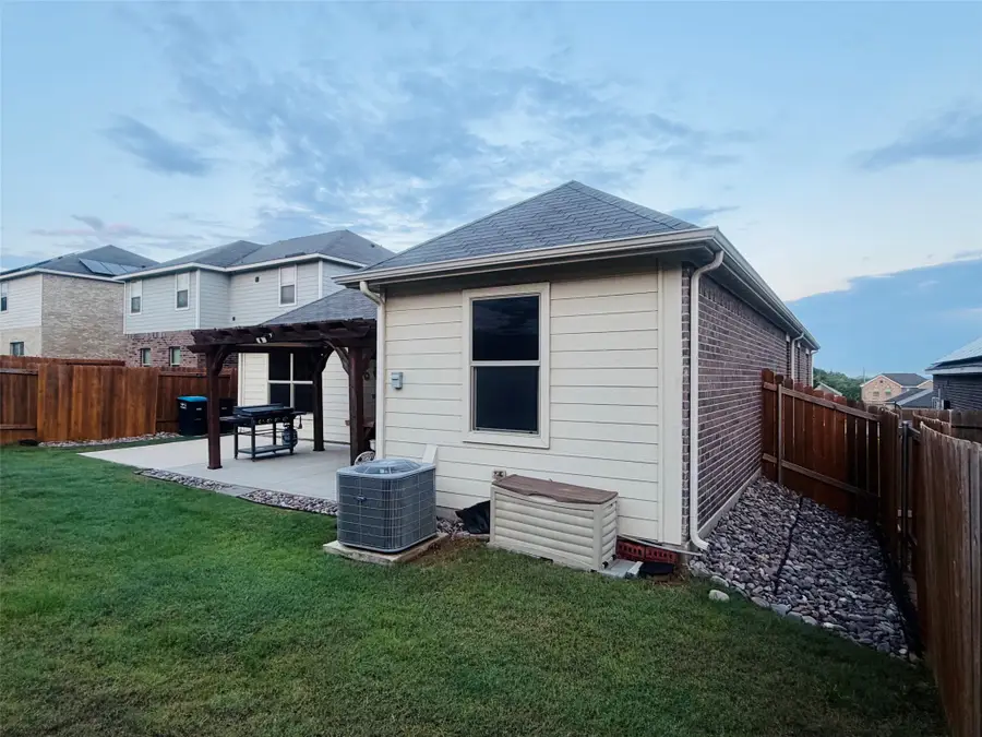 217 Bearman Drive, Fort Worth, TX 76120 - #3