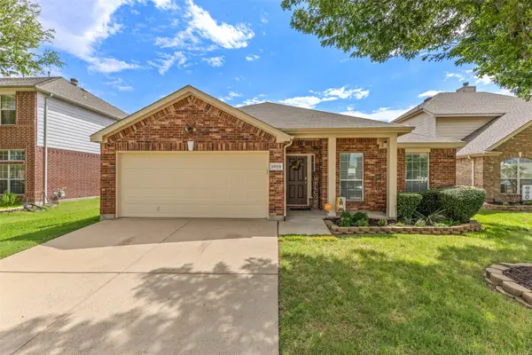 5824 Twilight Drive, Grand Prairie, TX 75052