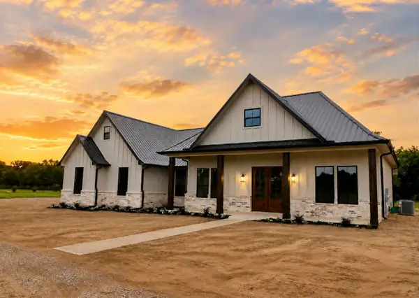800 County Road 2505, Bonham, TX 75418