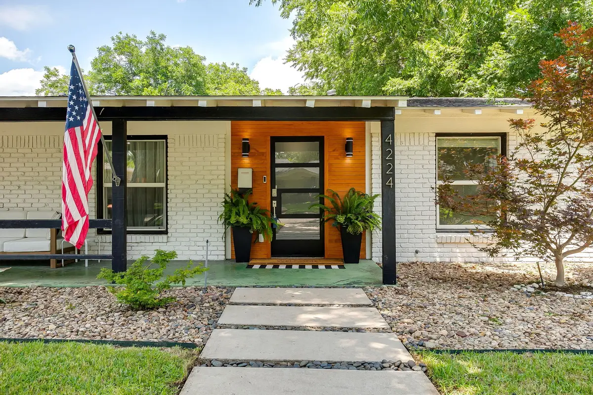 4224 Lanark Avenue, Fort Worth, TX 76109 - #1
