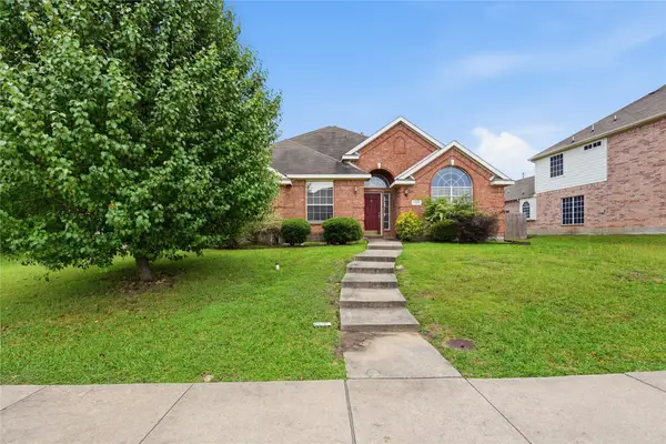 1700 Wylie Creek Drive, DeSoto, TX 75115