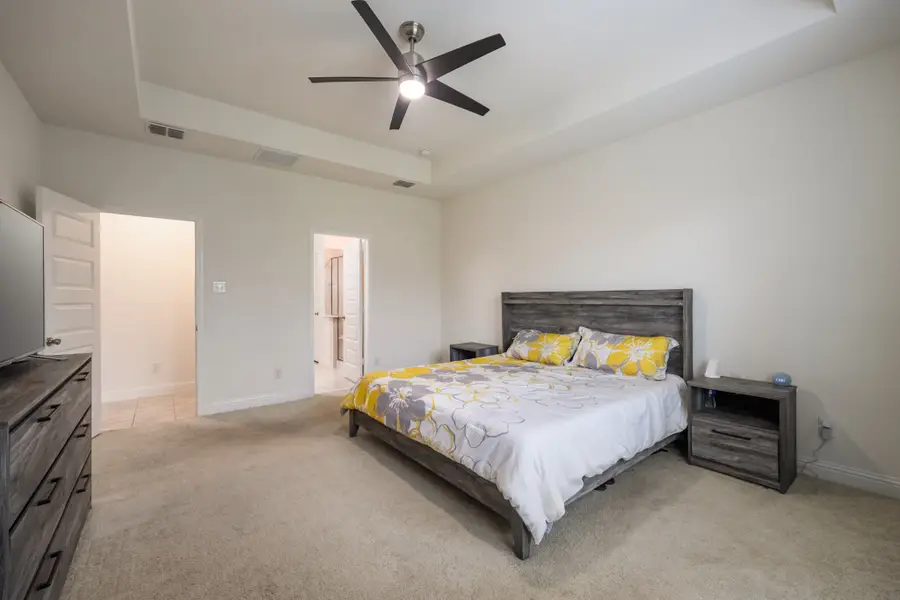 2520 Walker Avenue, Aubrey, TX 76227 - #3