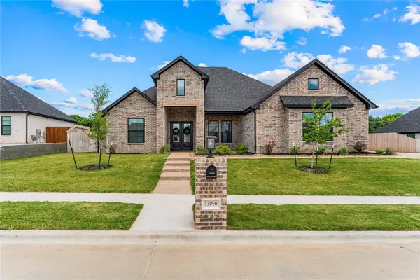 13076 Rainier Drive, Woodway, TX 76712