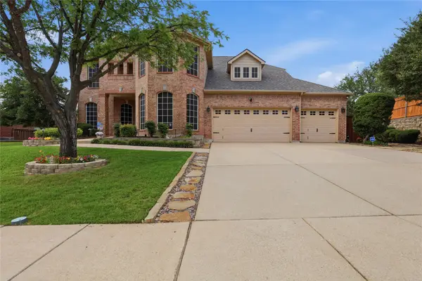 2455 Whispering Breeze Drive, Grand Prairie, TX 75050