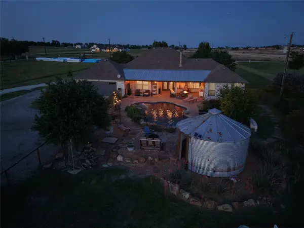 1177 Lone Star Road, Celina, TX 75009