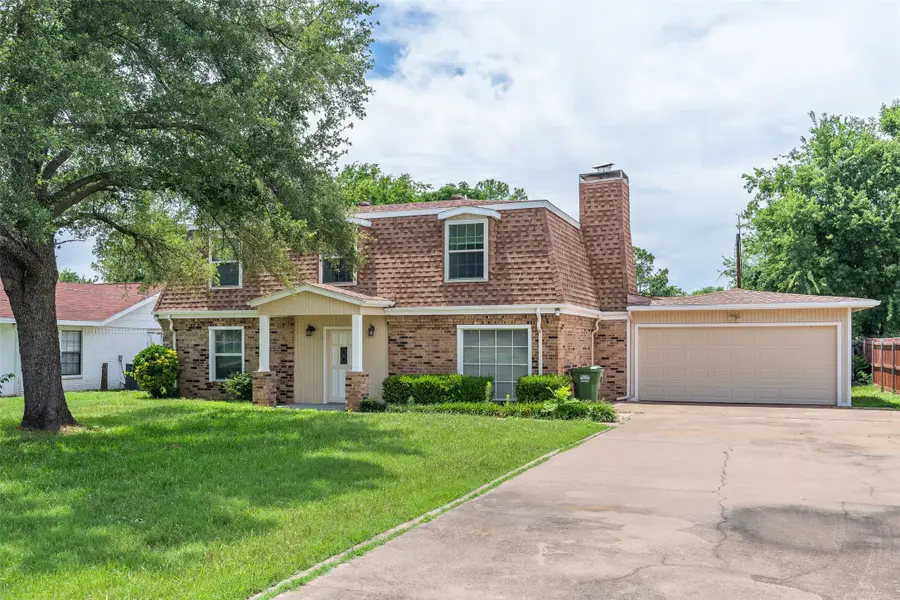 4102 Apache Trail Court, Granbury, TX 76048 - #3