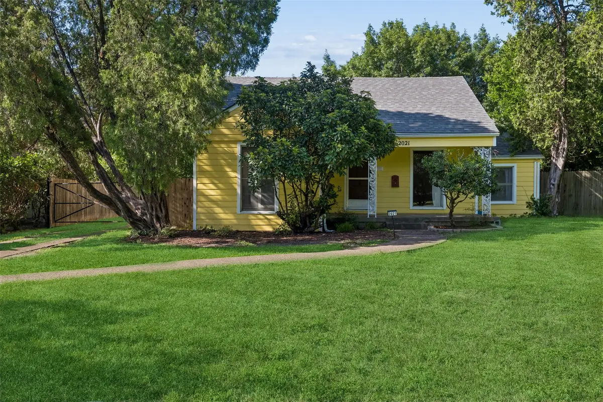2021 Rosebud Drive, Irving, TX 75060 - #1