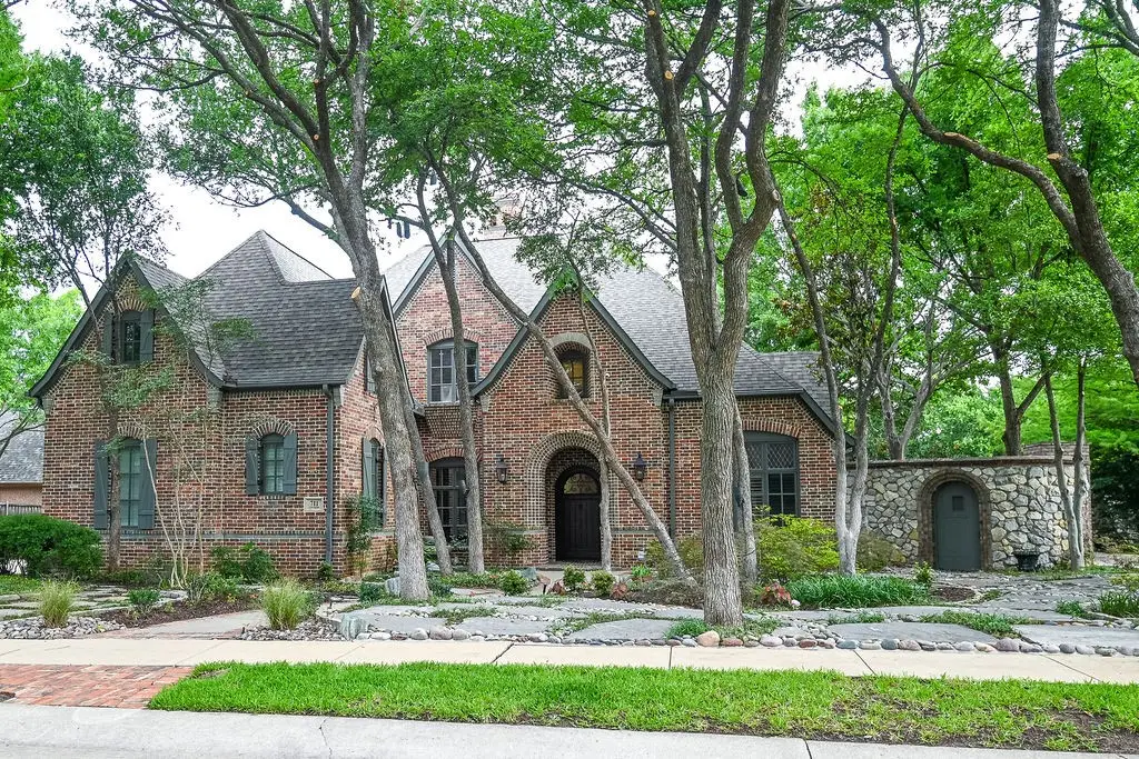 711 Lexington Avenue, Coppell, TX 75019 - #1
