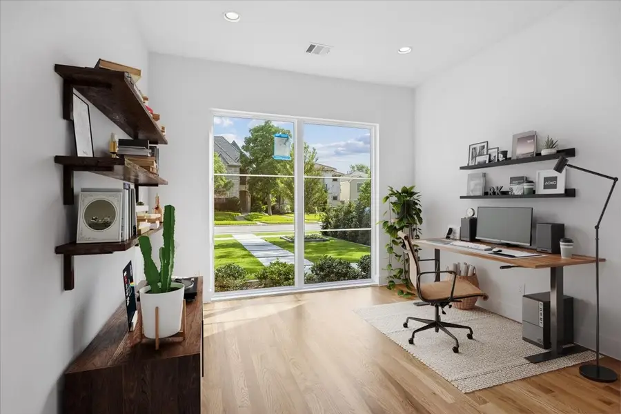 5514 Matalee Avenue, Dallas, TX 75206 - #2