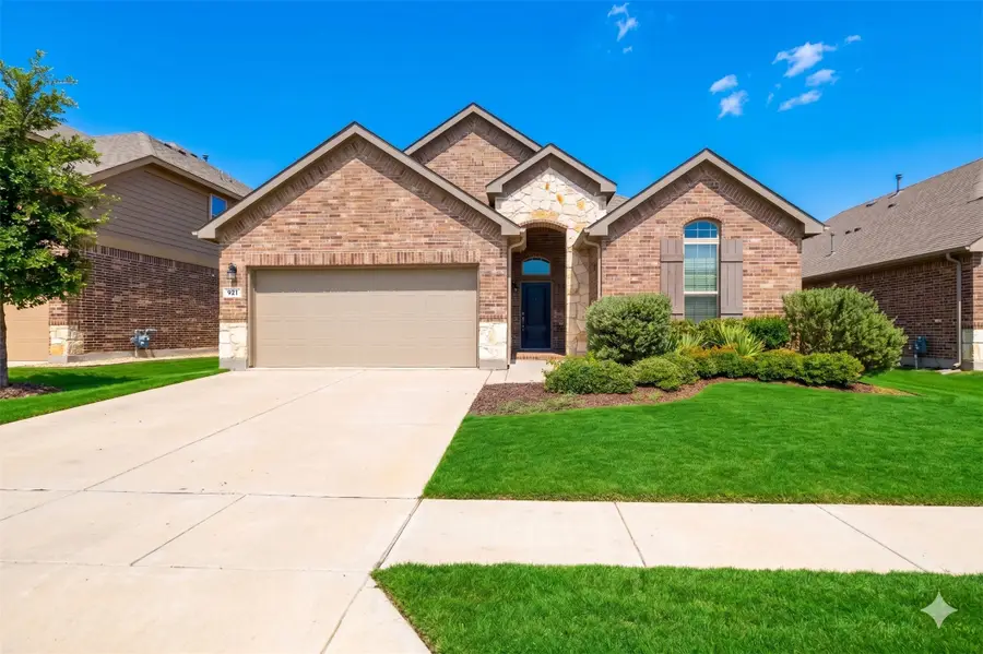 821 Falcon Road, Argyle, TX 76226 - #2