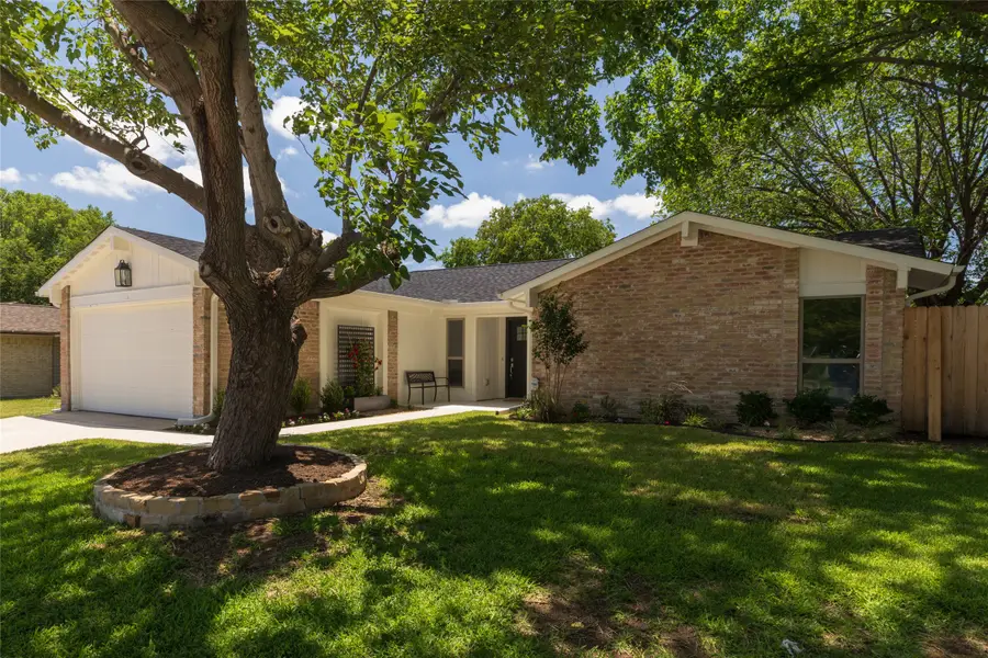 112 Village Drive, Lewisville, TX 75067 - #2