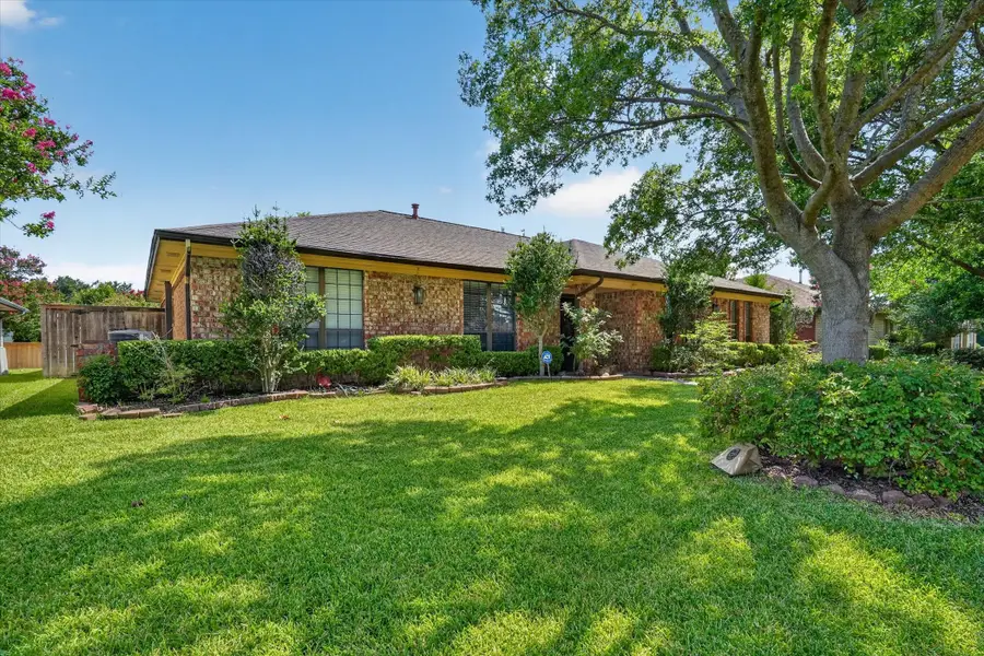1502 Meadow Glen Street, Richardson, TX 75081 - #3