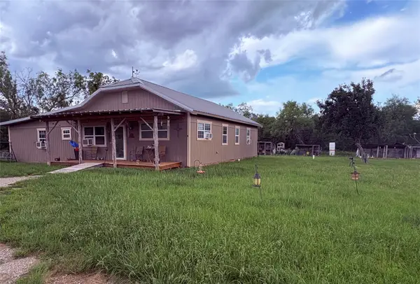 1117 N Tiffin Road, Ranger, TX 76470