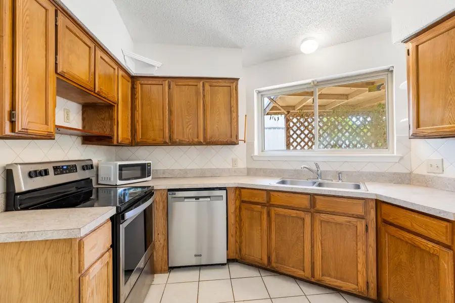 4009 Pueblo Trail, Lake Worth, TX 76135 - #3