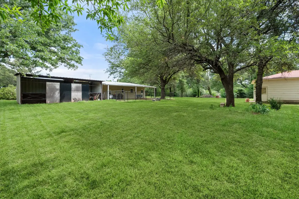 126 Smallwood Court, Springtown, TX 76082 - #1