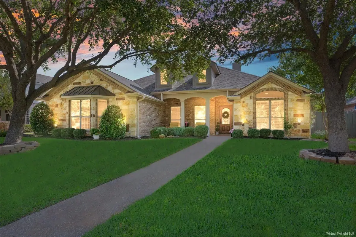302 Edinburgh, Waco, TX 76712 - #1