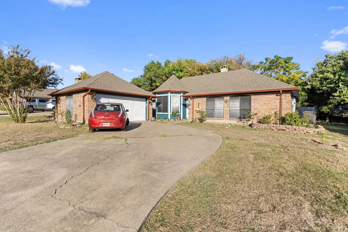 5422 Peninsula Way, Garland, TX 75043 - #1