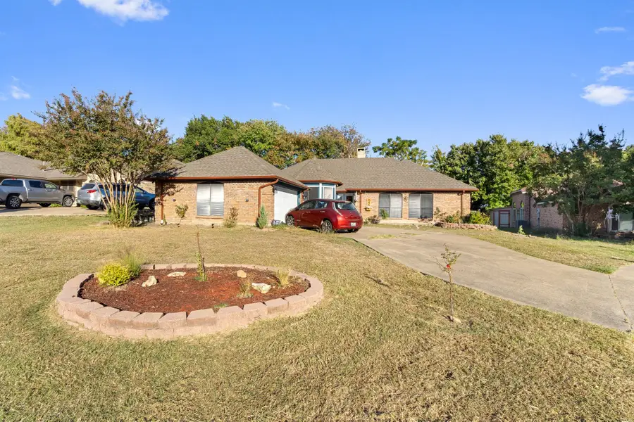 5422 Peninsula Way, Garland, TX 75043 - #2