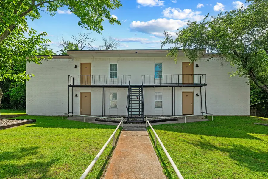 312 W Rentz Street, Weatherford, TX 76086 - #3
