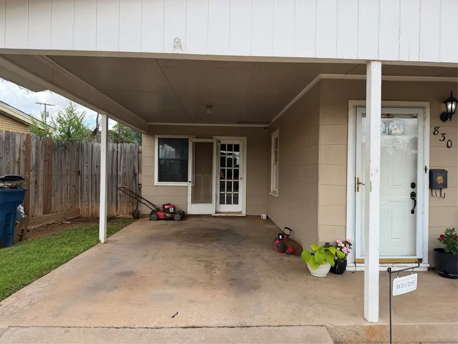 830 San Carlos Street, Sweetwater, TX 79556 - #3