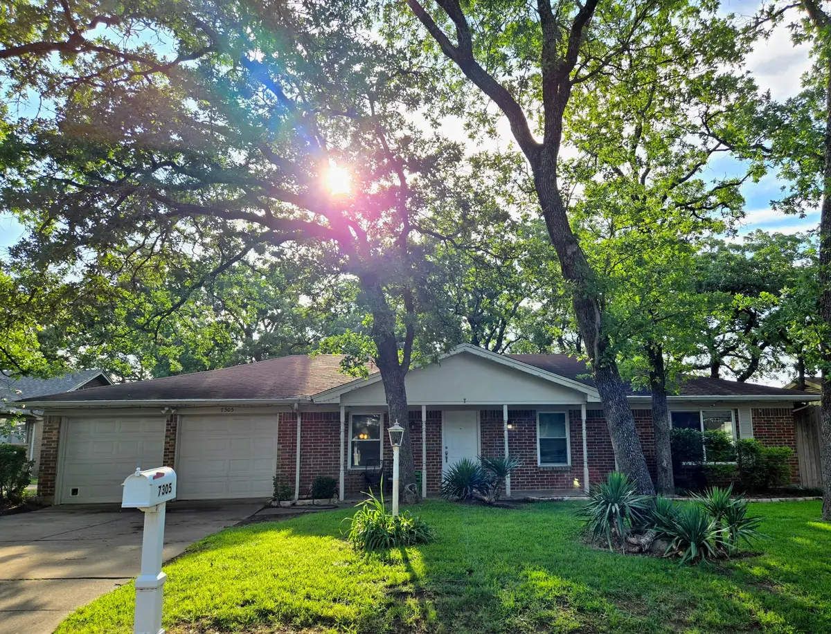 7305 Woodbridge Drive, Forest Hill, TX 76140 - #1