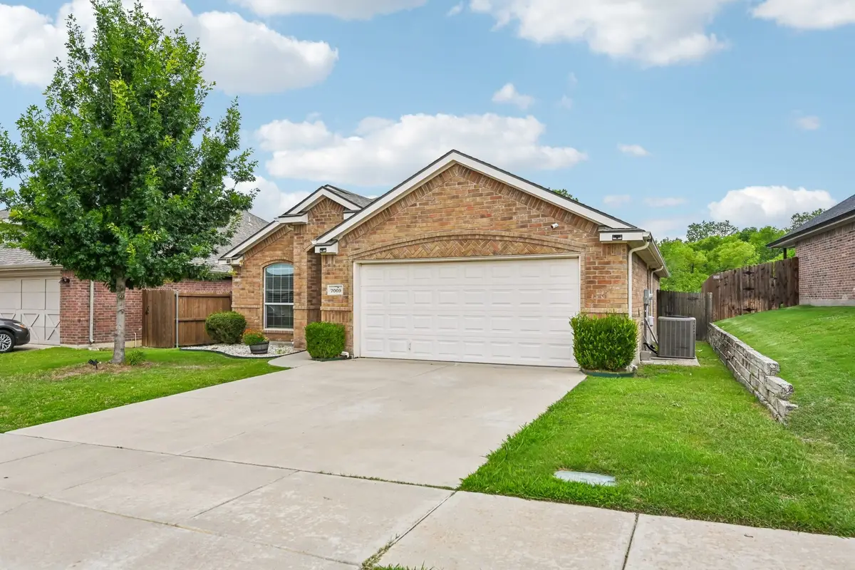 7009 Meandering Creek Lane, Fort Worth, TX 76179 - #1