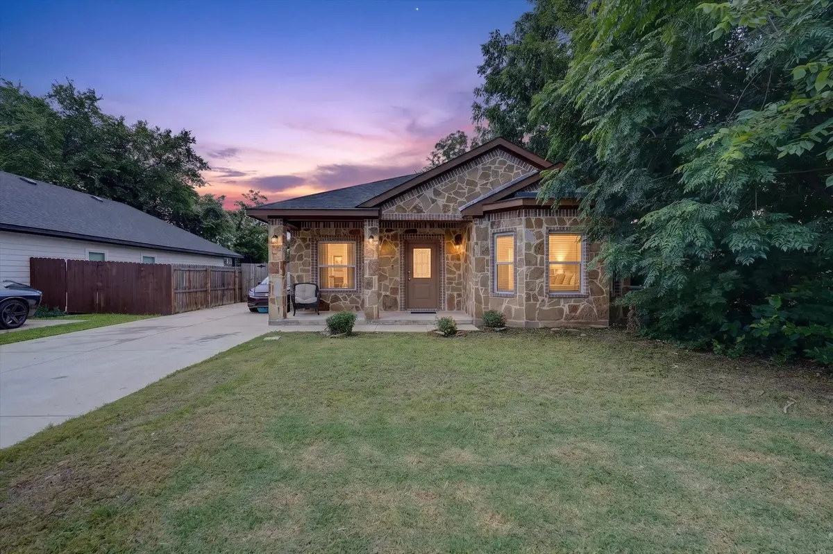 4552 Corregidor Street, Dallas, TX 75216 - #1