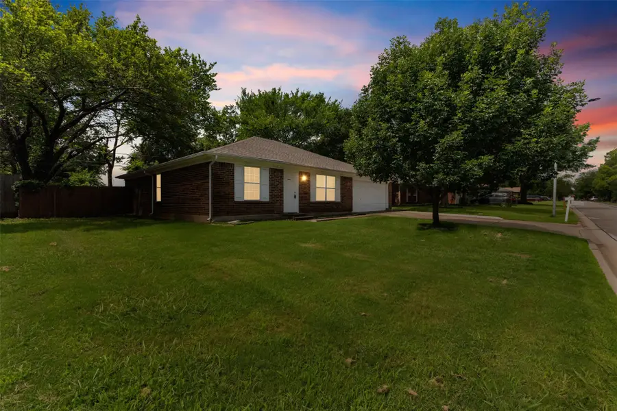 4108 Cypress Springs Drive, Arlington, TX 76001 - #2