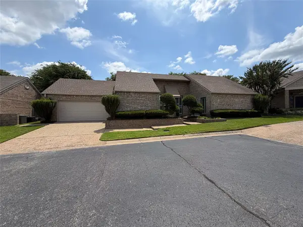 913 Wicket Court, Tyler, TX 75703