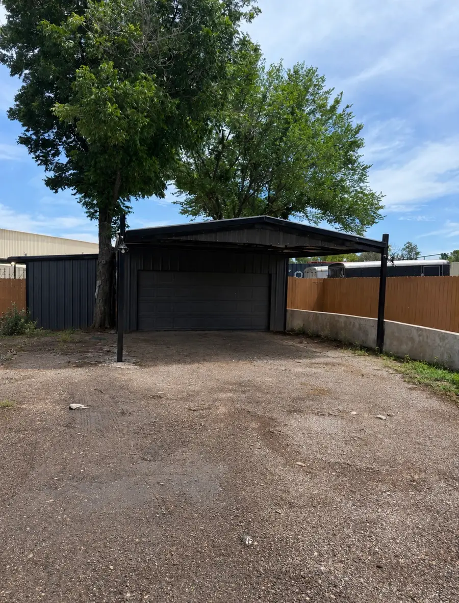129 Porter Drive, Azle, TX 76020 - #2