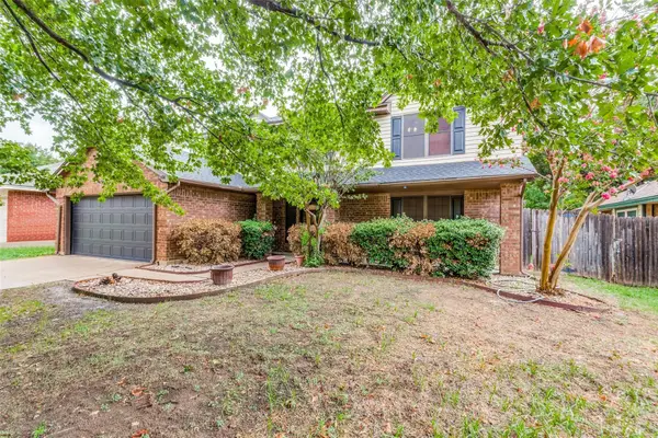 2104 Bershire Drive, Flower Mound, TX 75028