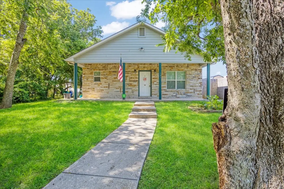 105 William Street, Pottsboro, TX 75076 - #1