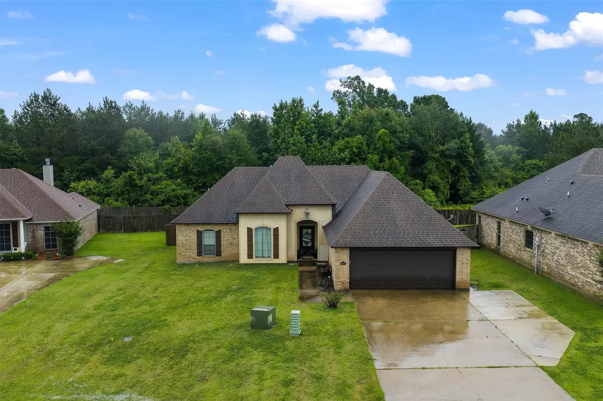 6905 Brighton Oak Circle, Keithville, LA 71047 - #1