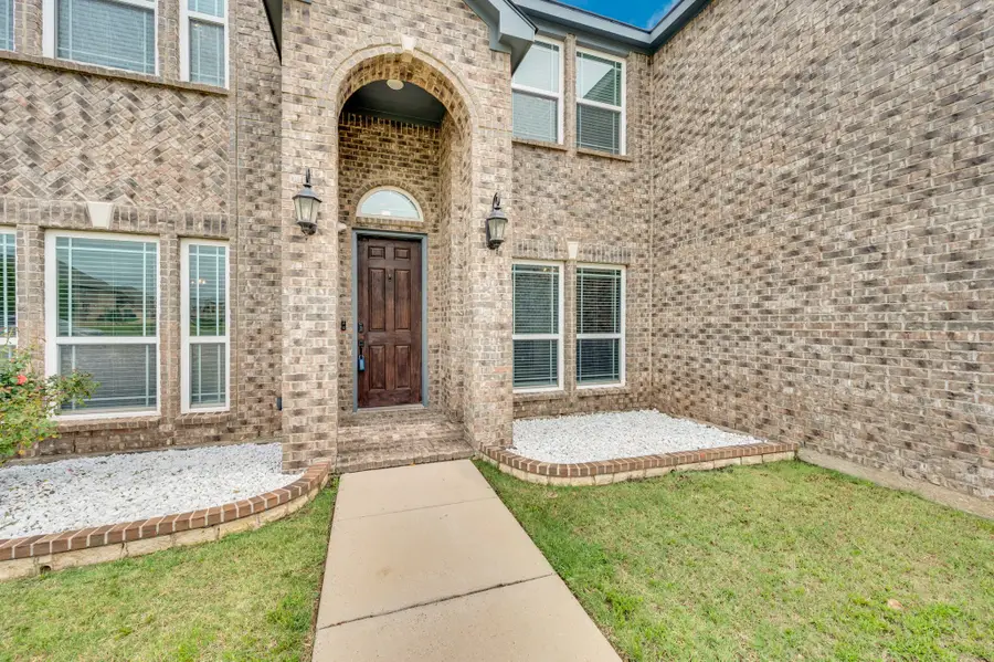 1611 Montelena Avenue, Kennedale, TX 76060 - #3