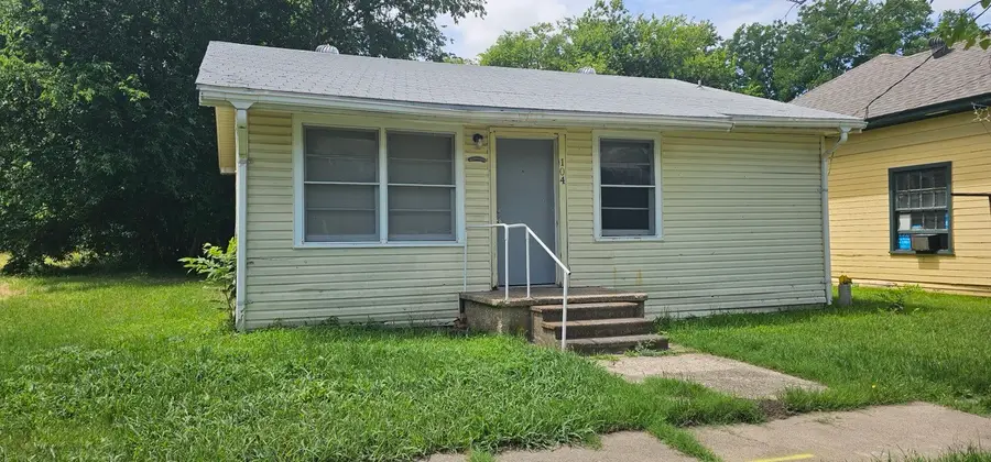 104 Smith Street, Hillsboro, TX 76645 - #2